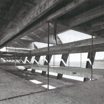 MAM-Rio: forma estrutura, tectônica e empatia